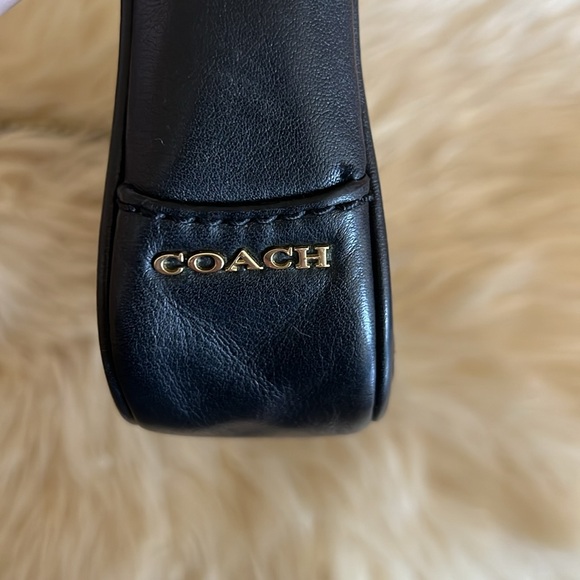 Authentic Black Leather Coach Crossbody Purse with Gold Chain Strap - Picture 3 of 16